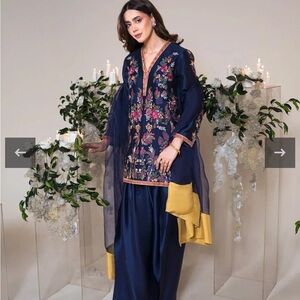 Pakistani designer  Elegant Navy Blue and Gold Long Sleeve Dress